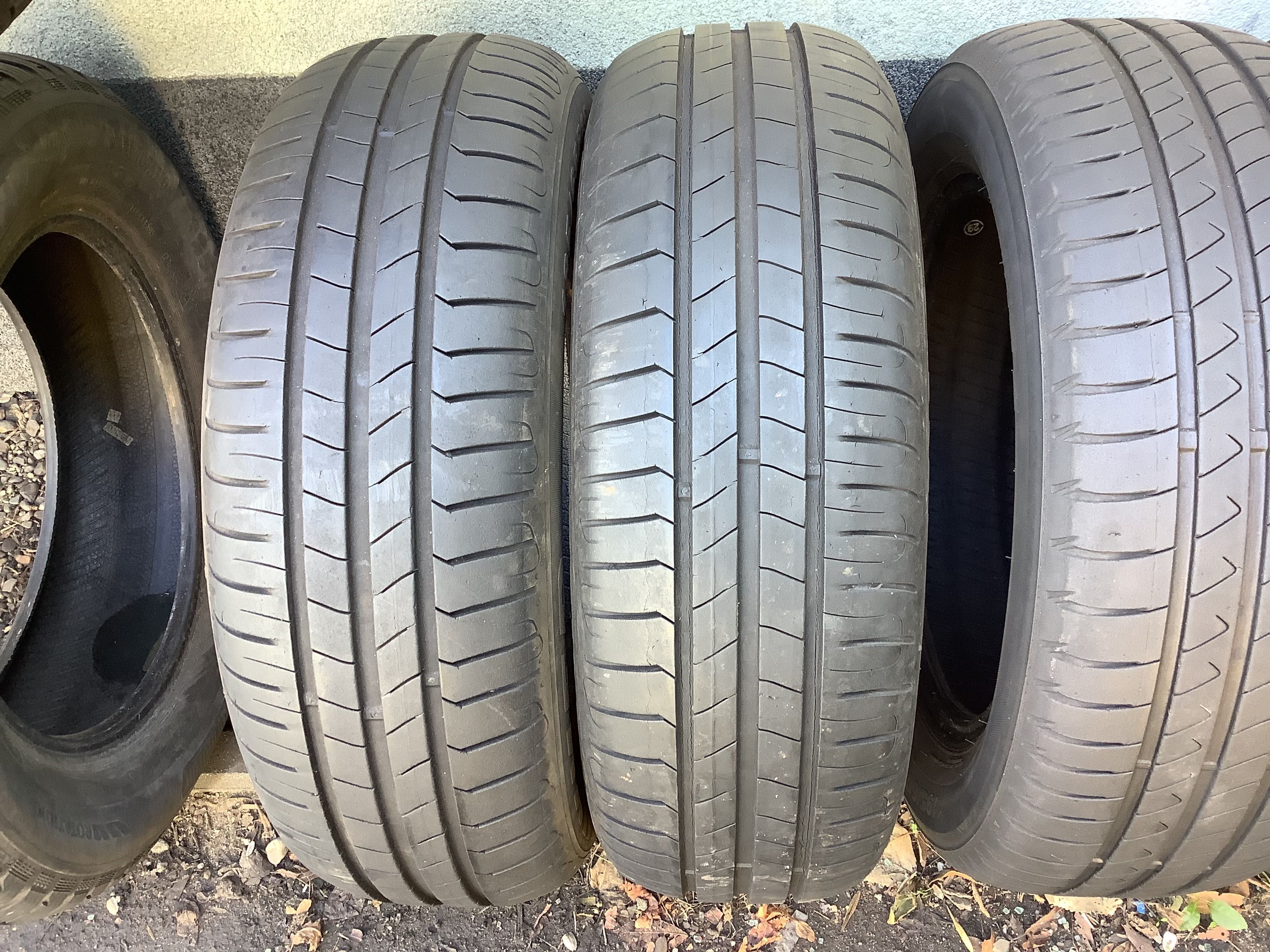 VOYAGER  185/65r15 2szt opony lato letnie 5.8mm