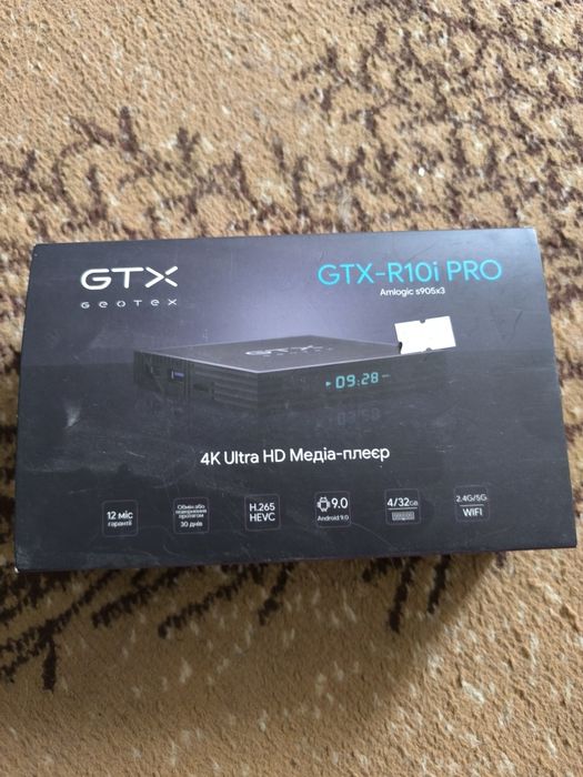 Продам смарт ТВ медиа -плеэр