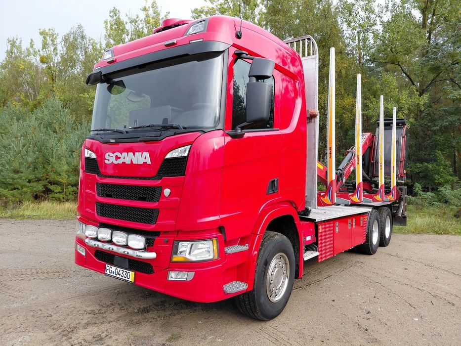 Scania R500  Scania R500 z Niemiec 2018r z  Loglift 9.6m  do drewna lasu 6x4