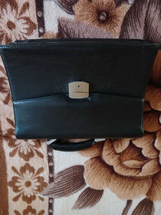 Портфель чоловічий шкіряний