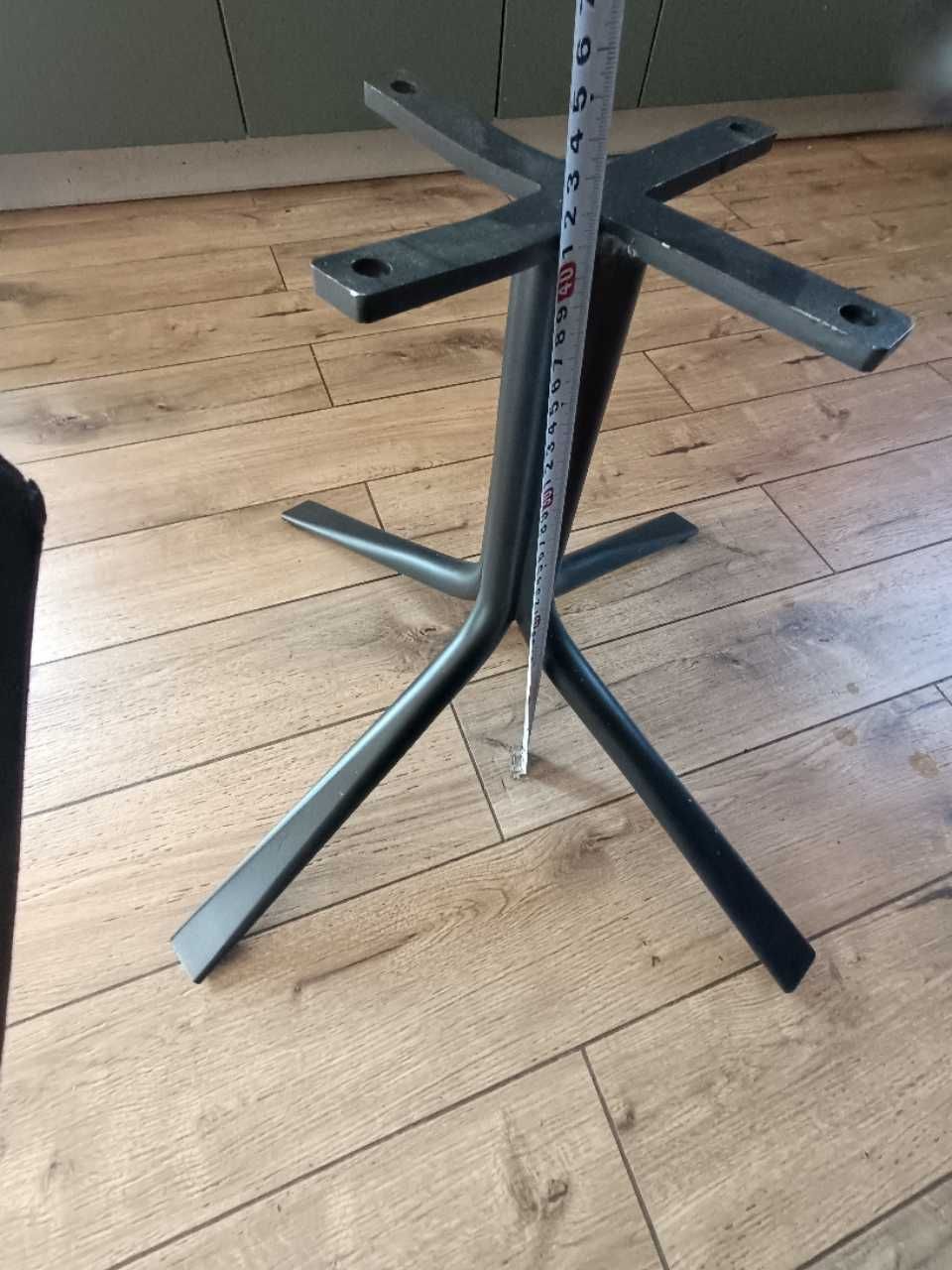 Nogi metalowe do stolika, fotela