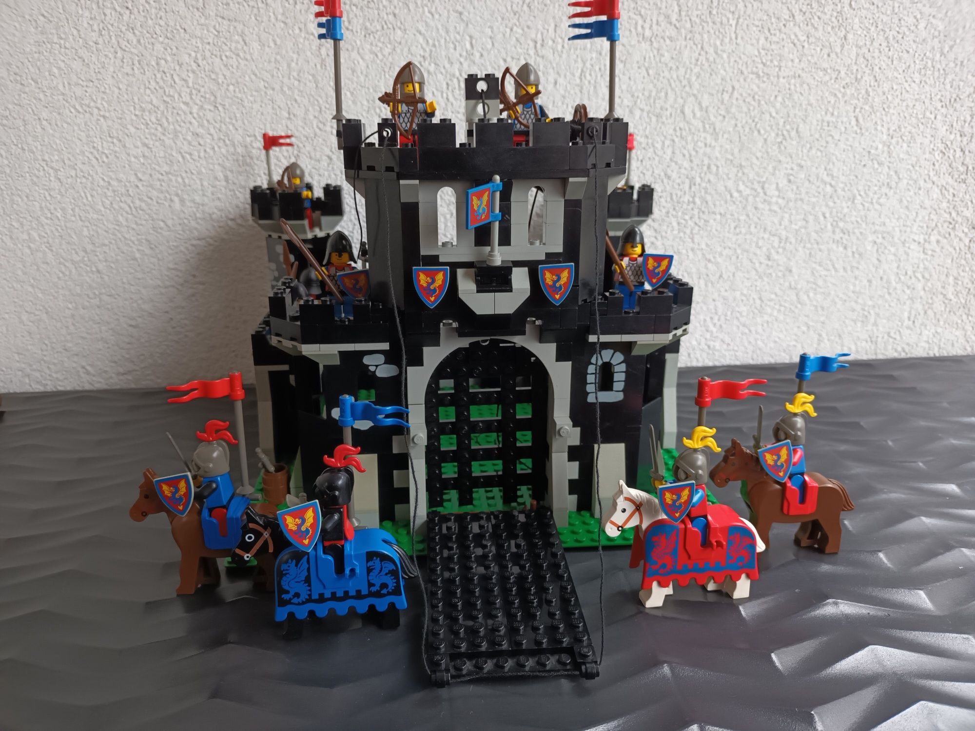 Klocki LEGO Castle 6085 - Black Monarch's Castle