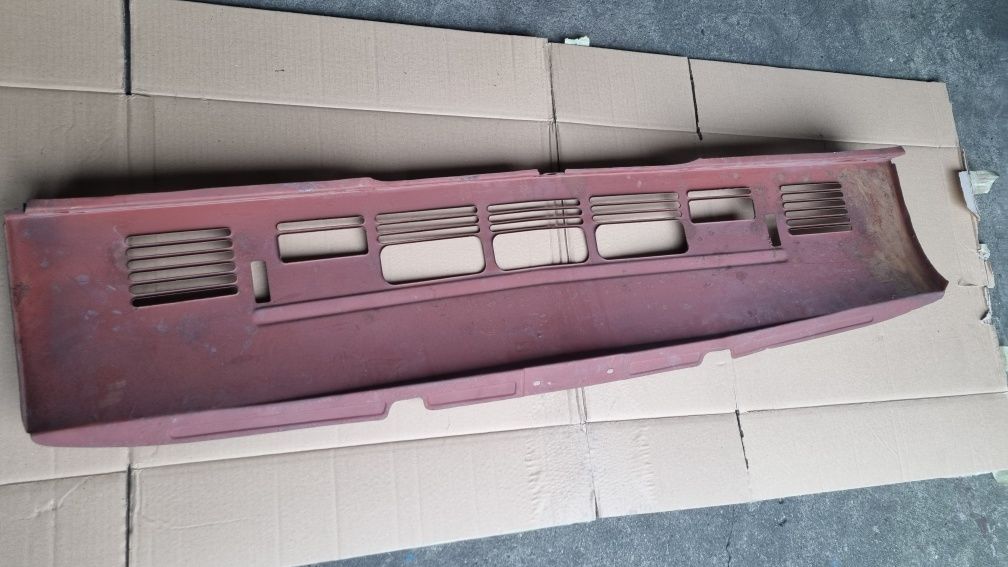 Nowy przedni pas Fiat 125p 1975-78