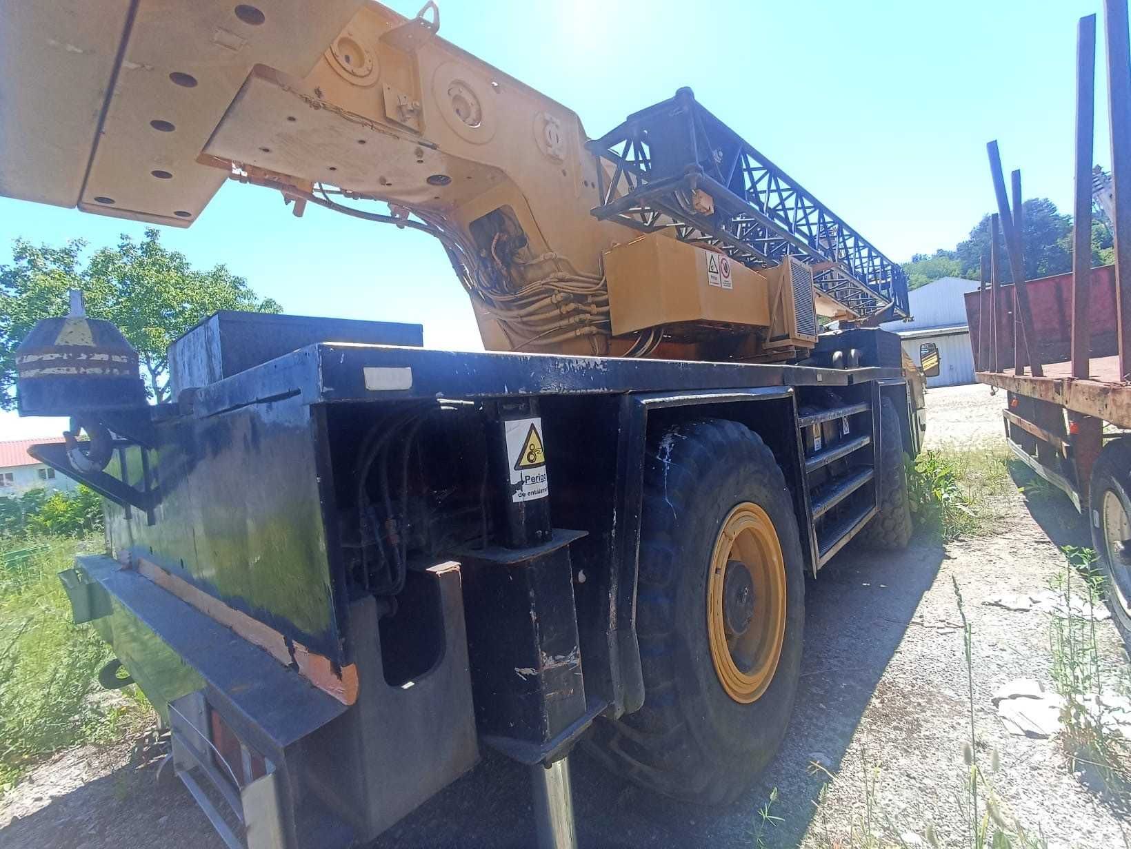 Grua KRUPP 35T GMT-AT