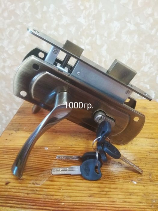 Врезные замки для дверей