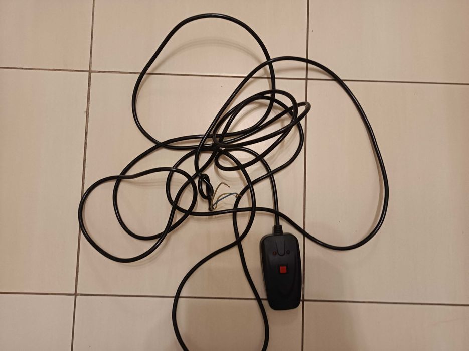 Przewód sterujący wytwornicy dymu