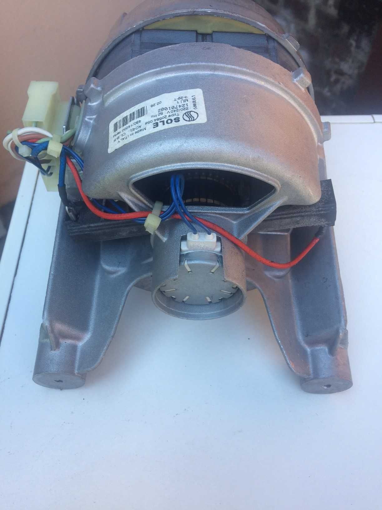 Sprzedam części do pralki electrolux