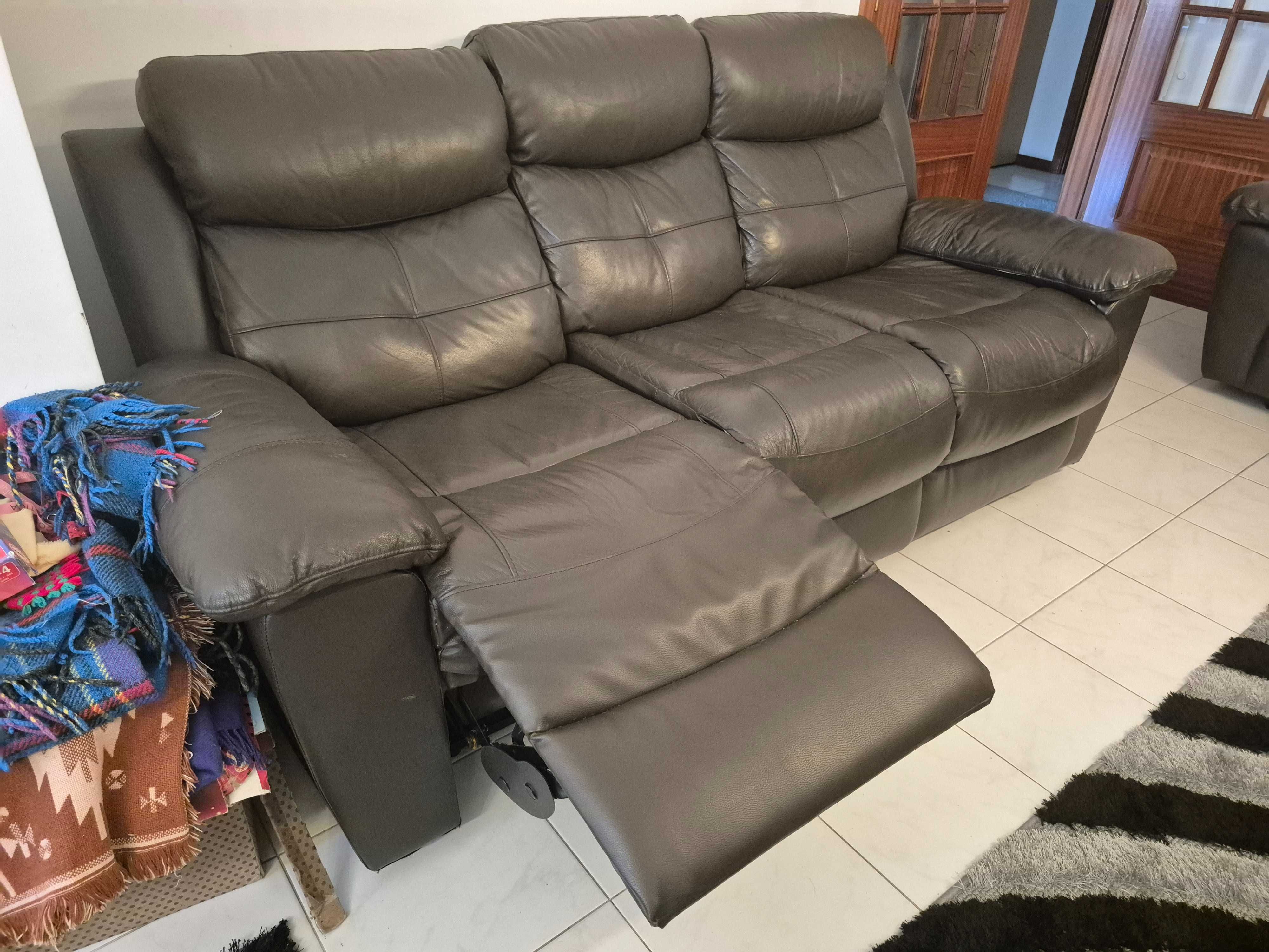 Sofá com Chaise longue dupla.
300€