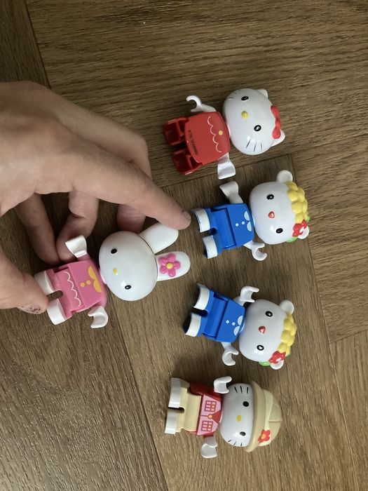 Hello Kitty klocki lego duplo figurki zestaw