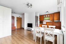 REMBERTÓW, 3-pok., po odświeżeniu, balkon, garaż