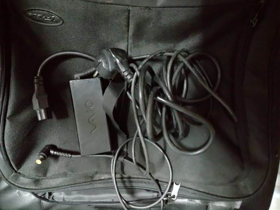 Carregador para portátil da sony