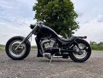 Suzuki Intruder Suzuki VS 700 custom piękny profesjonalnie przerobiony sprowadzony Izb