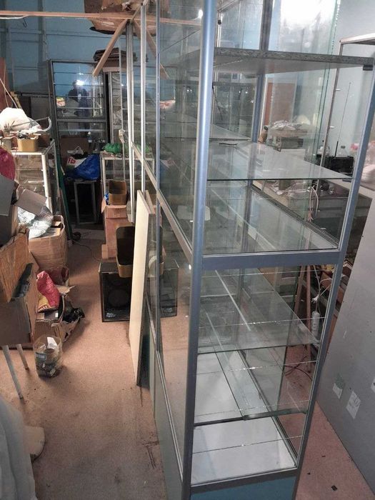 Скляні торгові вітрини на алюмінієвому каркасі | LED підсвітка | 10 шт