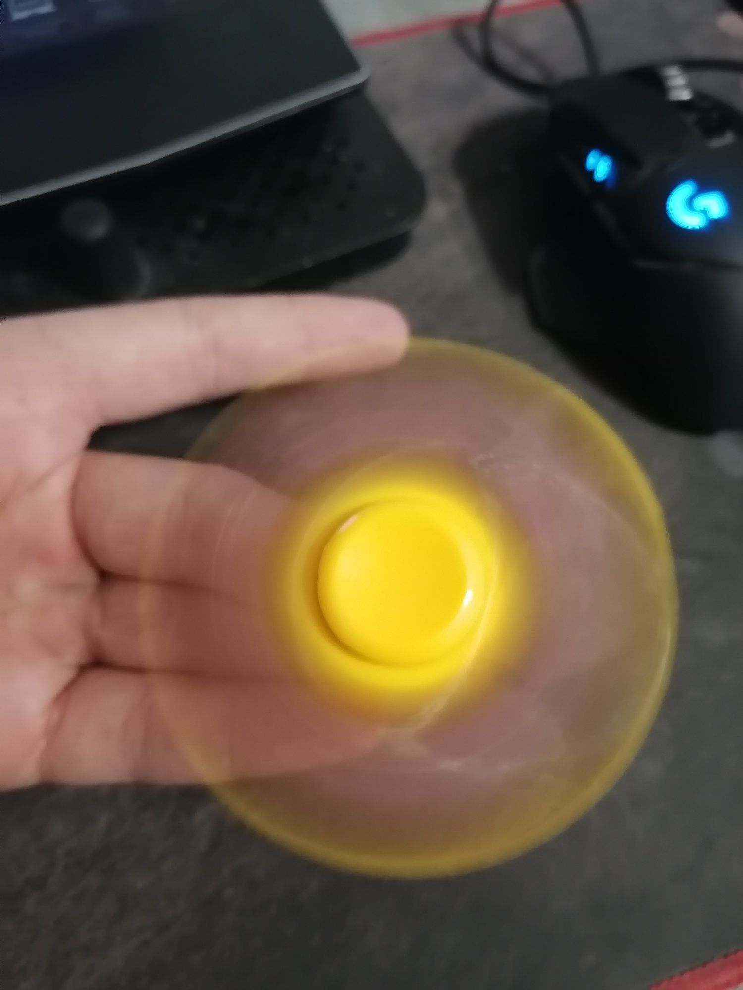 Fidget spinner żółty, nowy