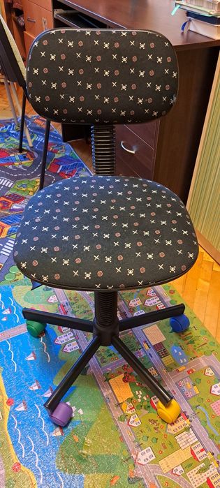 Кресло компьютерное ,детское