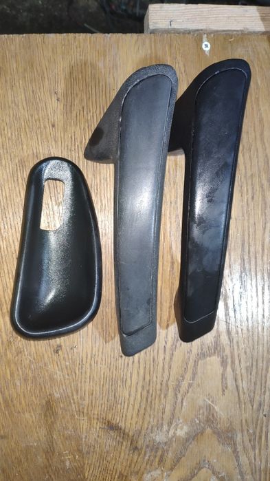 Двері,  заднє бокове скло,  стоки, ручки