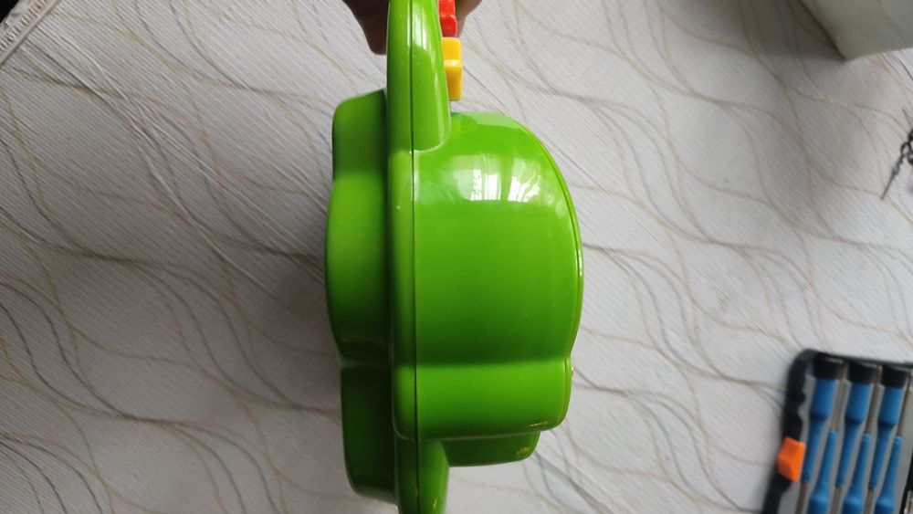 Інтерактивна іграшка