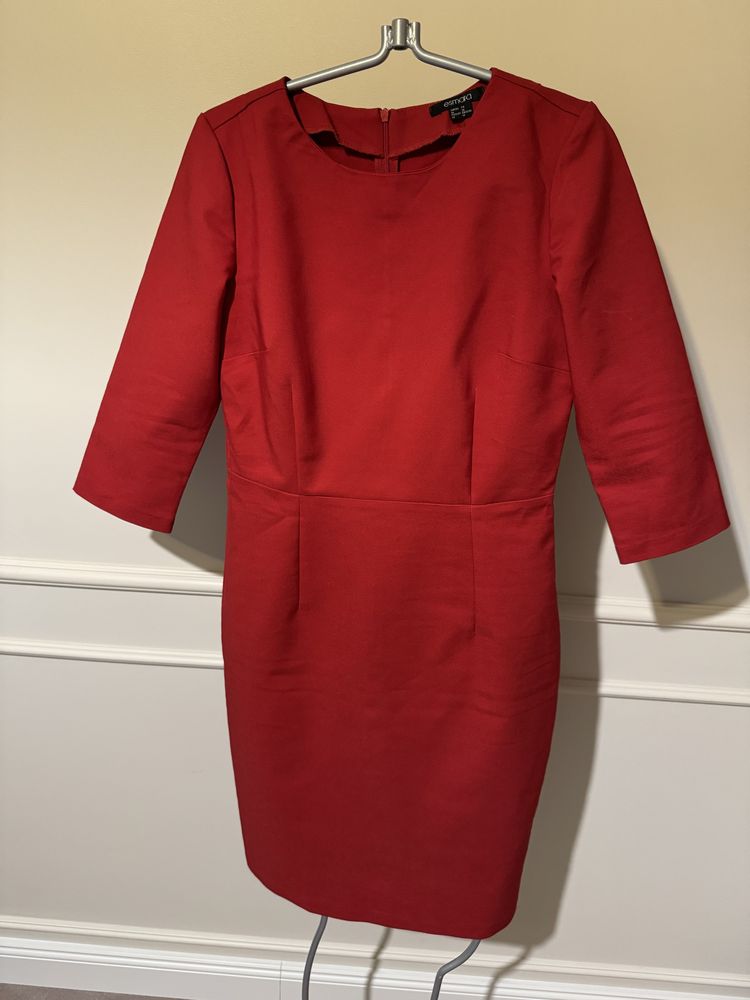 Elegancka czerwona sukienka ołówkowa Esmara, rozmiar 36 (EU)