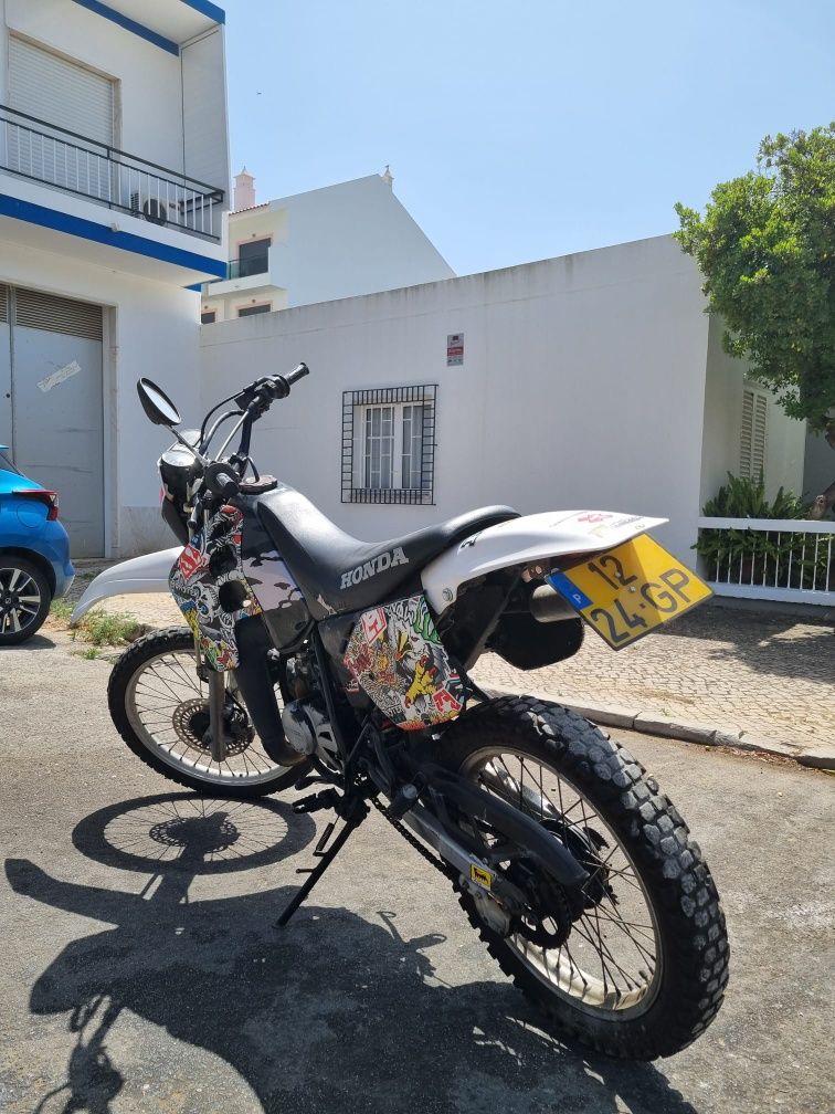 Honda crm 50 bom estado
