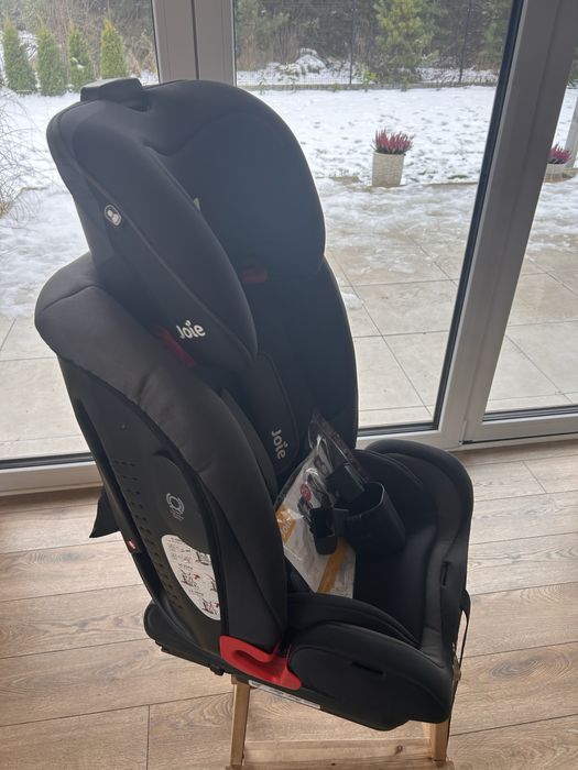 Joie Bold 9-35 kg