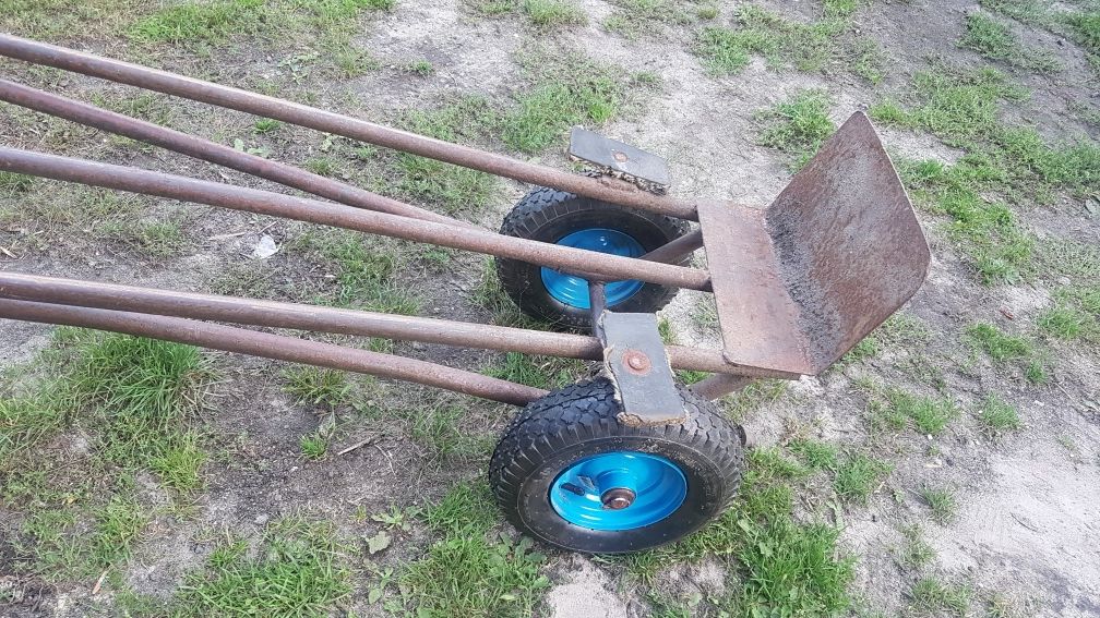 Wózek transportowy 3 kołowy nowe koła