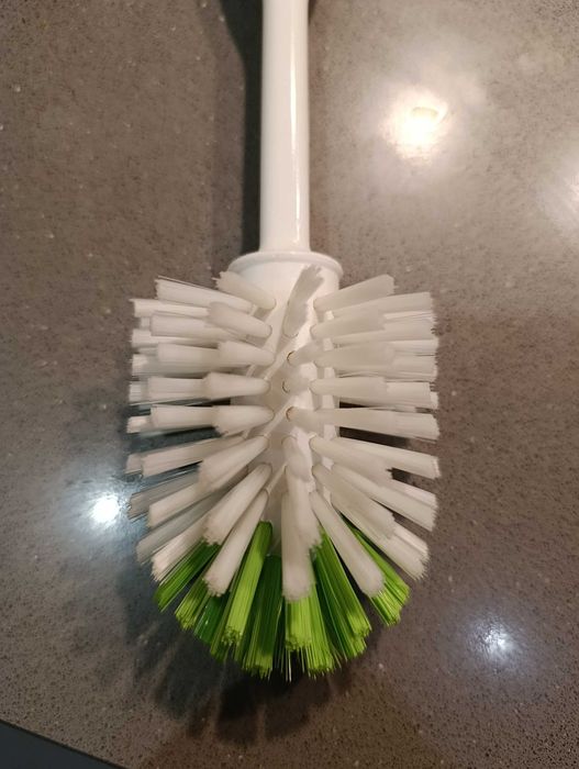 Escovilhão (marca Chicco) para biberão