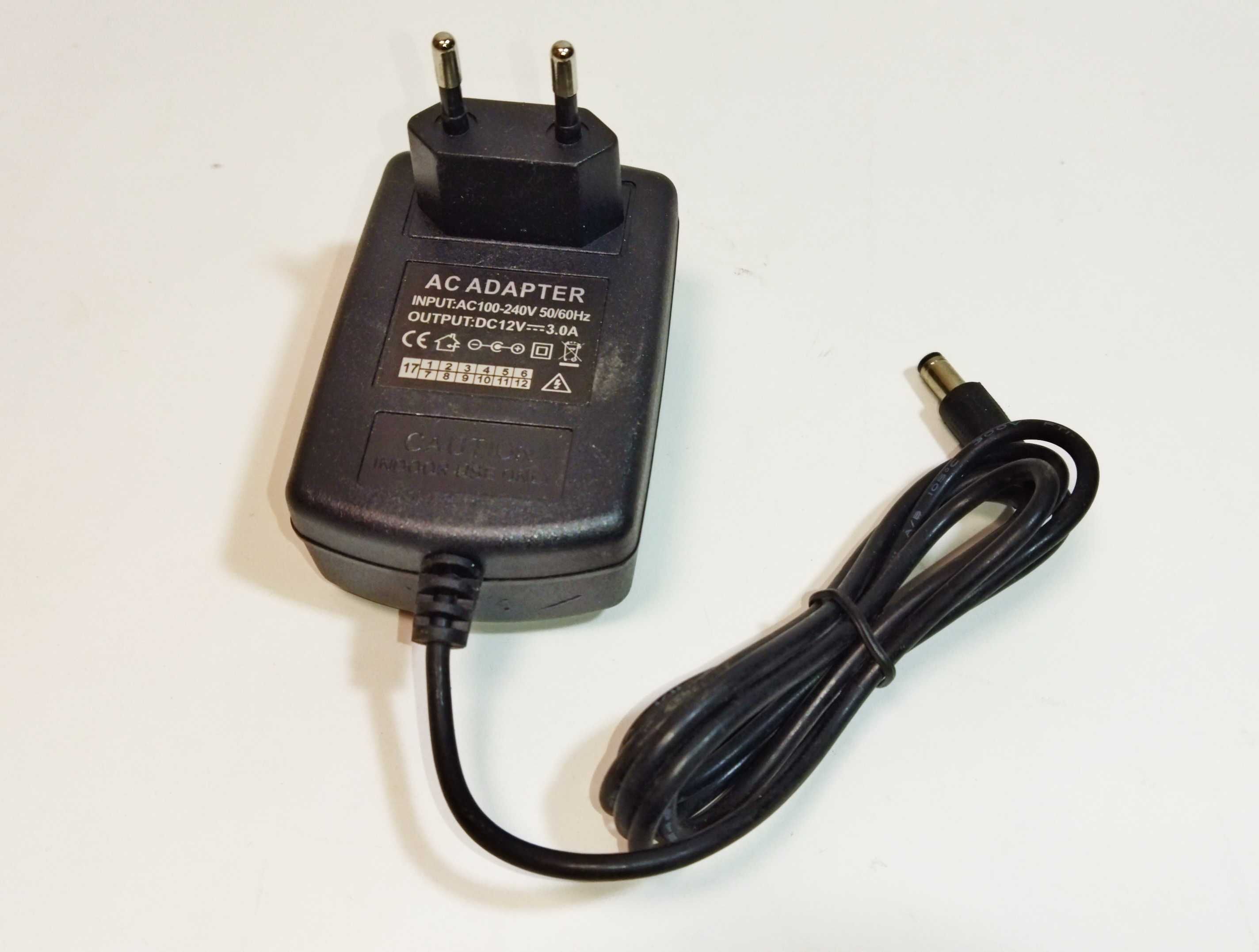 Блок питания 12V 3A (штекер 5,5 x 2,5) Новый
