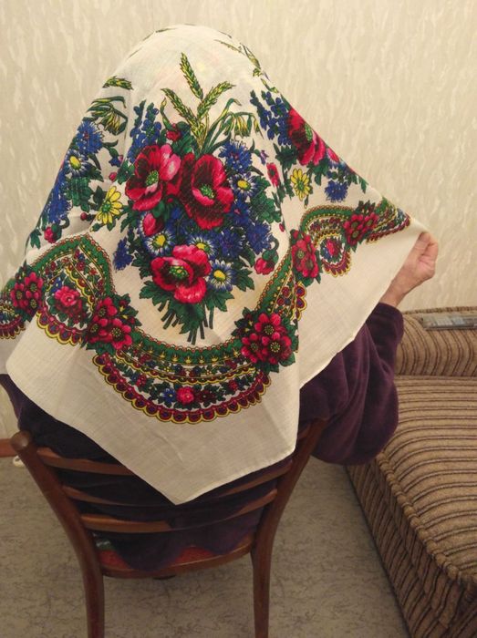 Нові українські хустки