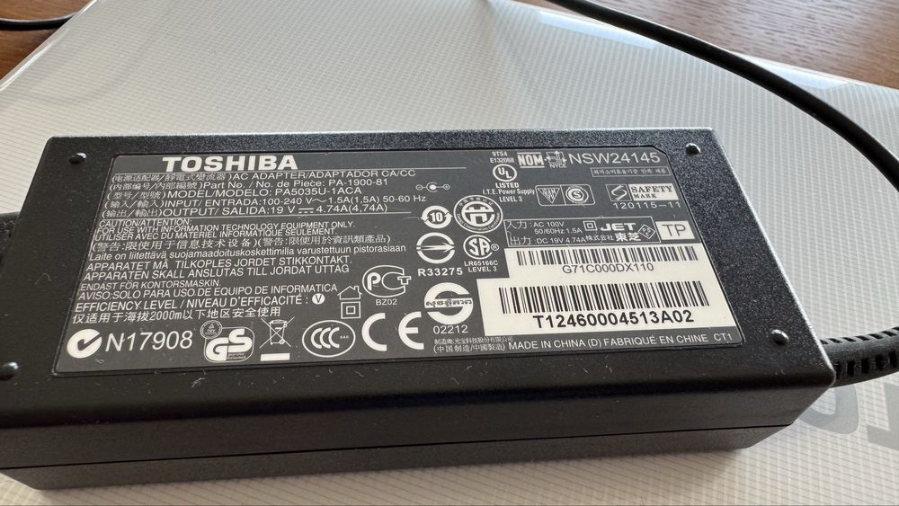 Portatil Toshiba Satellite L 850 1P9