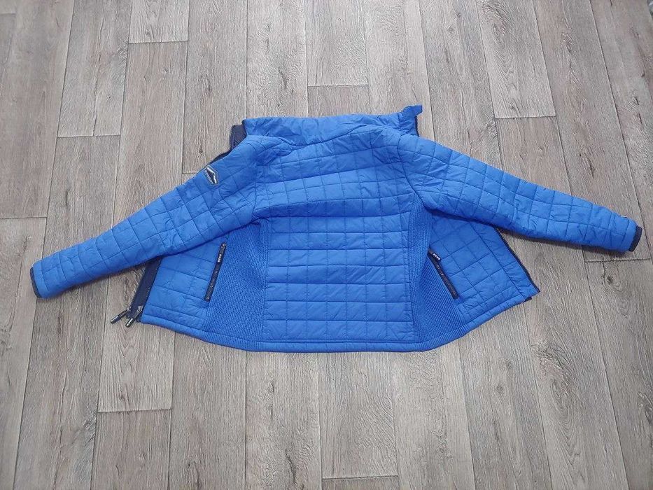 Чоловіча синя куртка на осінь 42 розмір