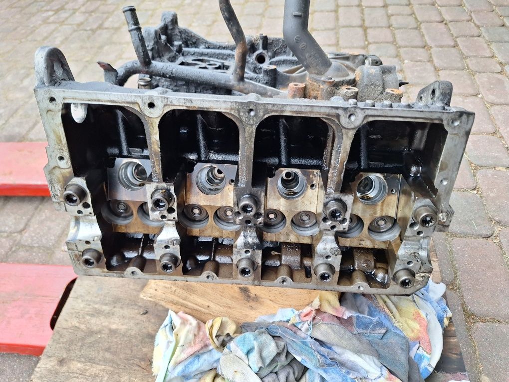 VW T5 1.9 TDI BRS silnik uszkodzony do regeneracji