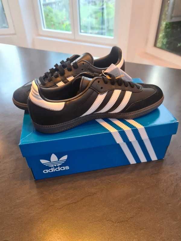 Nowe\Powietrze*airDamskieAdidasSambaSupremeBlack UnisexTrampki 39