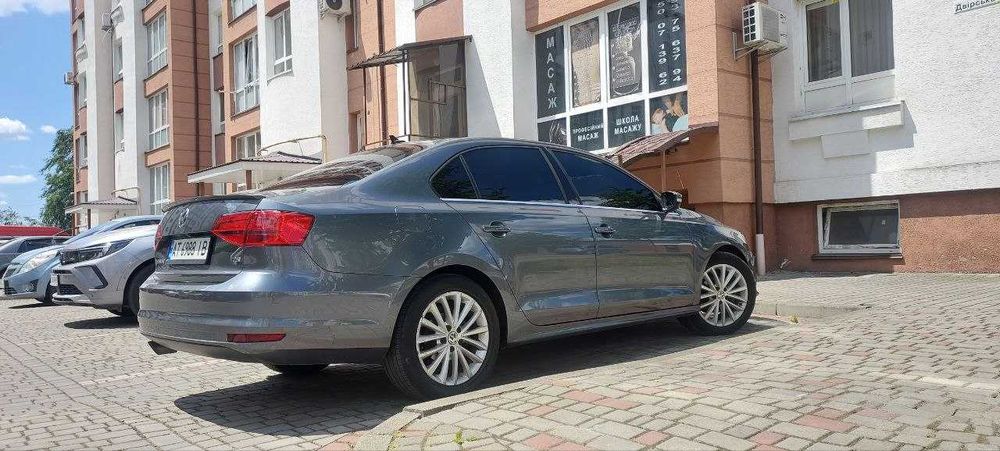Volkswagen Jetta 2015 1.8 tsi