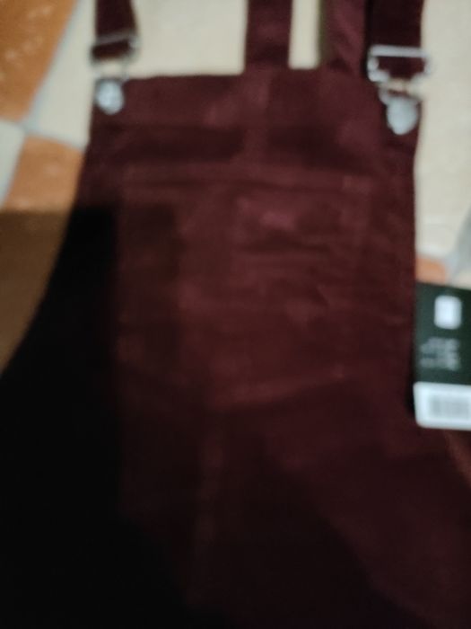 Spódnica na szelkach