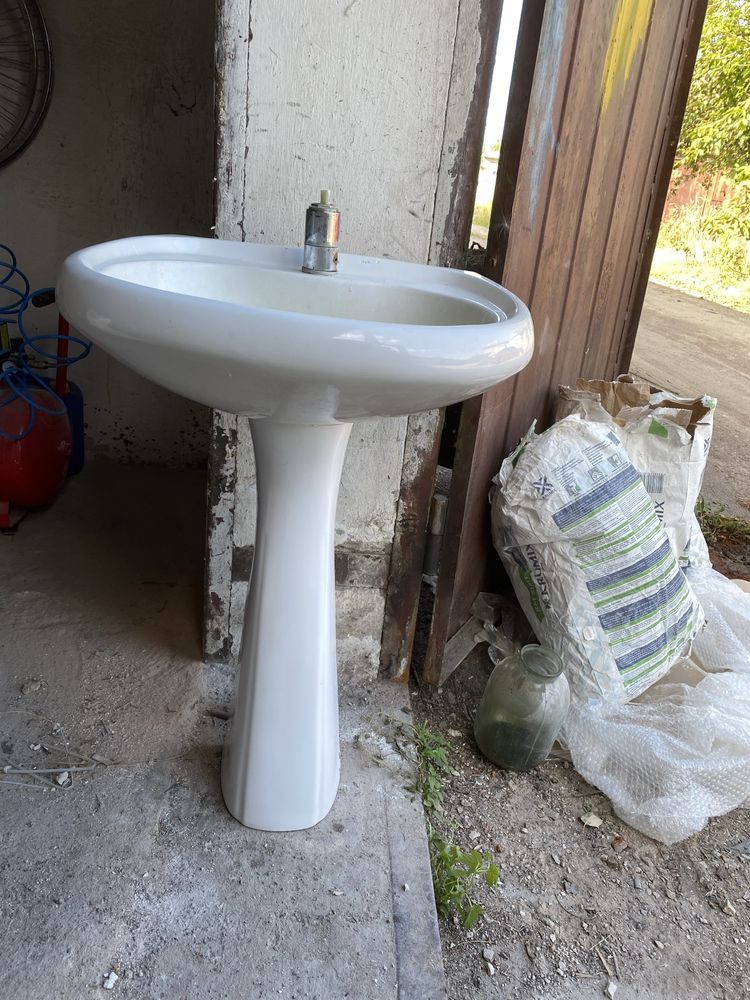 Продам рукомийник
