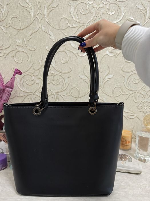 Шкіряна чорна сумка