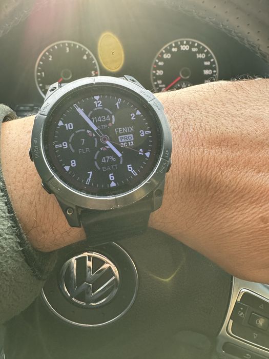 Смарт-часы Garmin Fenix 7X Sapphire Solar серые титановые карбон