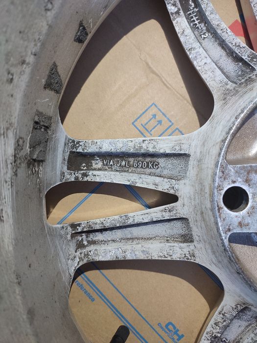 Диски литі диски на автошини