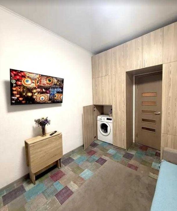 Продам гостинку м. Масельского