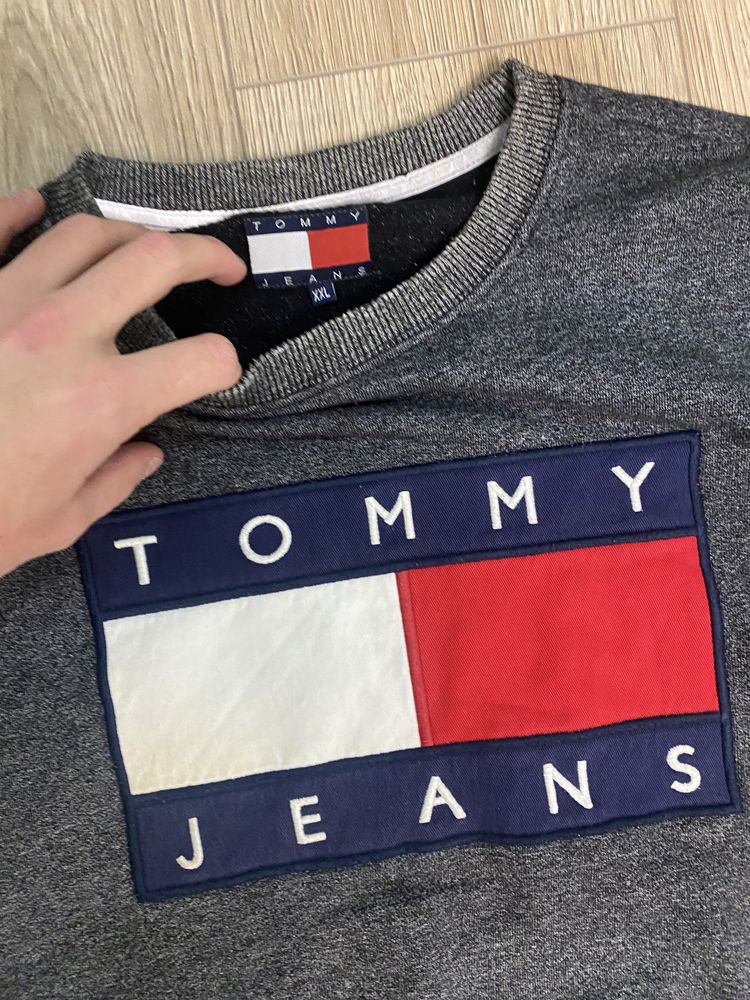 Свитшот Tommy Hilfiger