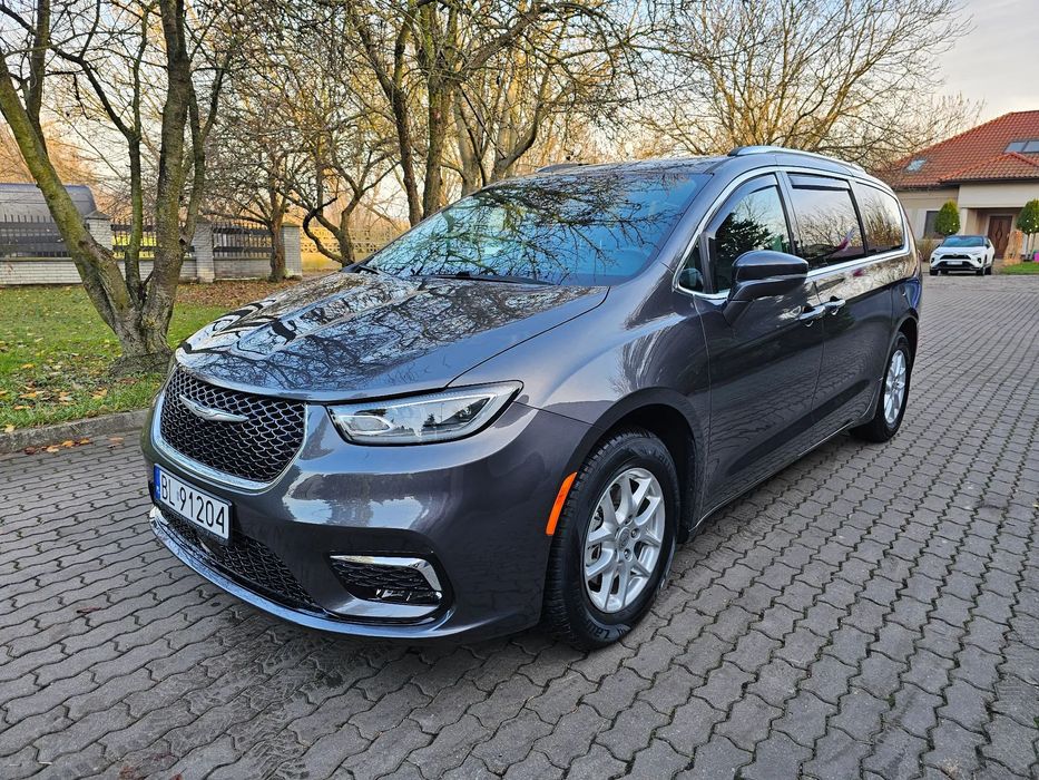 Chrysler Pacifica F ra VAT 23% Leasing 50 aut w ofercie na miejscu