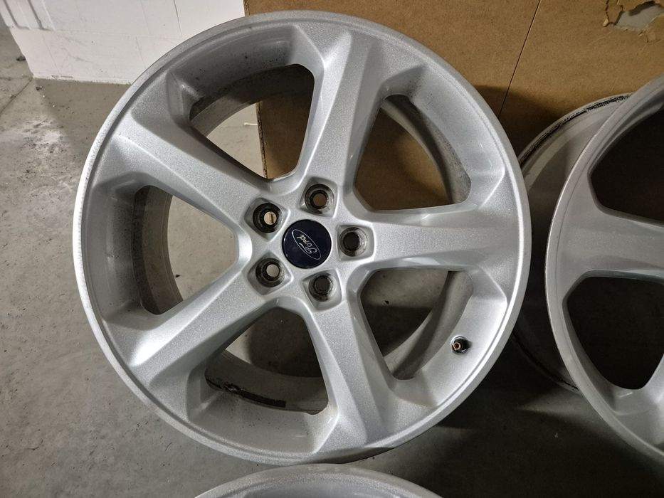 Alufelgi 18 5x108 Ford CZUJNIKI CIŚNIENIA