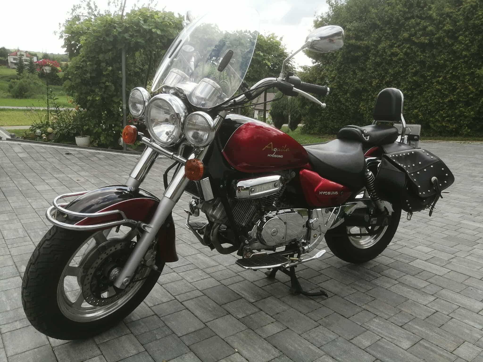Hyosung Aquila GV 125