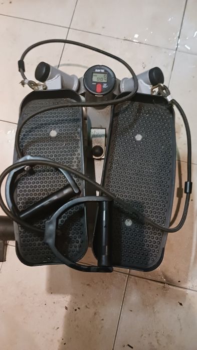 Stepper com LCD e elasticos