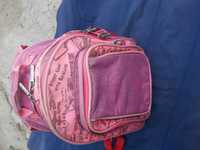 Школьный рюкзак для девочки.