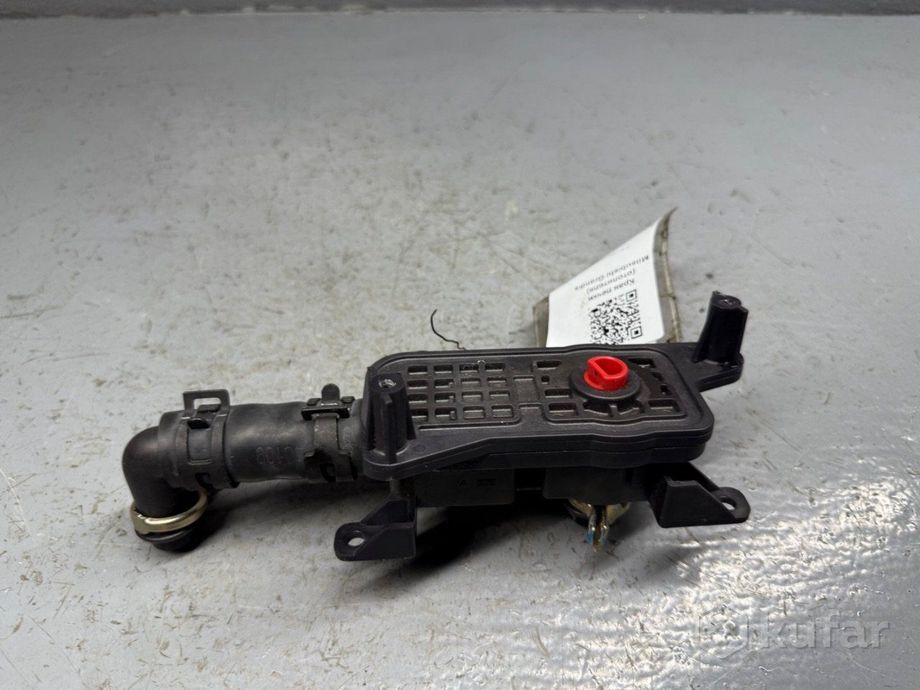Кран печки с праворульной Mitsubishi Grandis