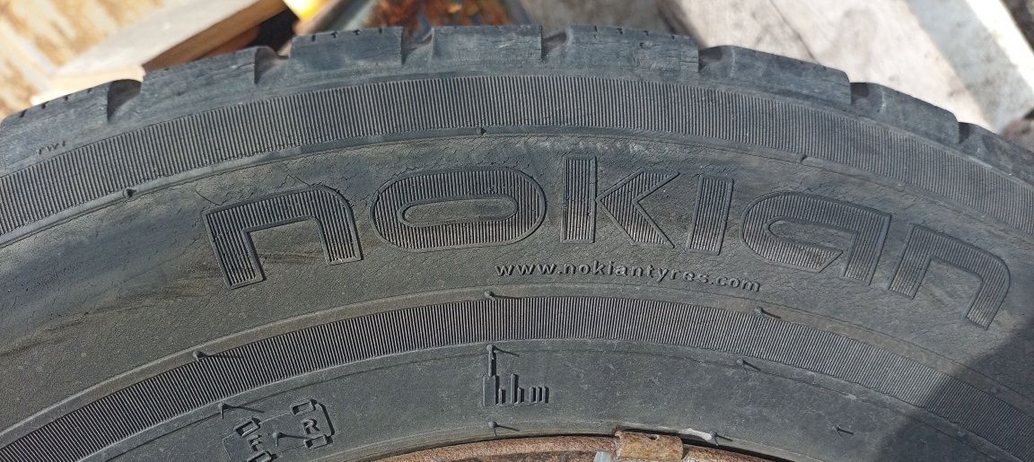 Автошина запасное колесо