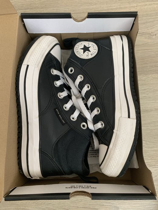 Convers жіночі шкіряні