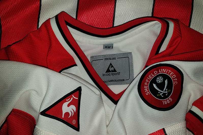 Sheffield United Football Club Le Coq Sportif 2002-04 size L - 38"-40"