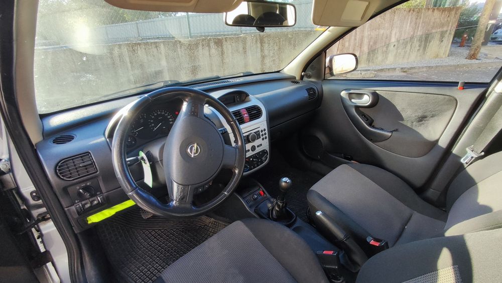 Opel corsa poucos Km